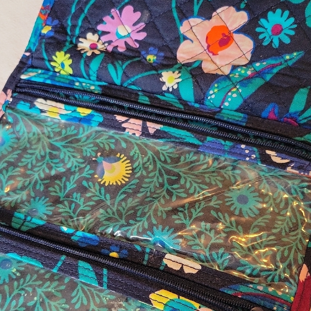 Vera Bradley Moonlight Garden Quilted Hanging Travel Toiletry bag - Picture 4 of 10